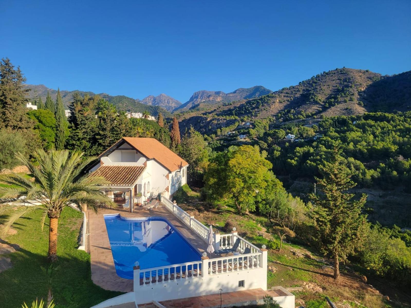 Villa Morera Garden Villa 5 Pers, 2 Bedrooms With Extra Rooms When Needed フリヒリアナ エクステリア 写真